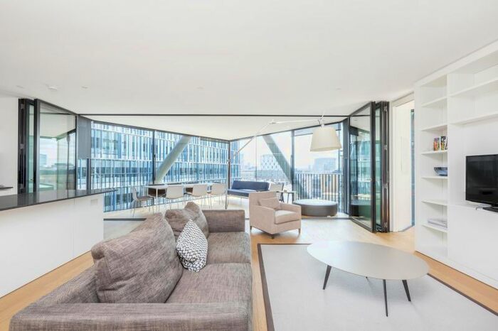 3 Bedroom Flat To Rent In Neo Bankside, Holland Street, SE1