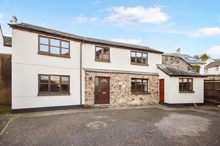 3 Bedroom Detached House For Sale In C West Street, Okehampton, EX20