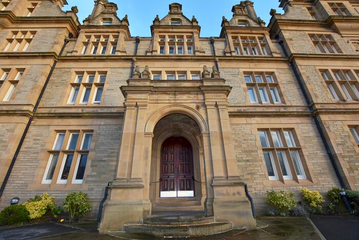 1 Bedroom Flat To Rent In Bramwell Way, Halifax HX1