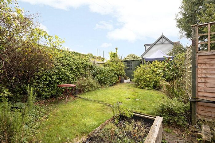 2 Bedroom Flat For Sale In Trinity Fields, Wandsworth Common, London, SW17
