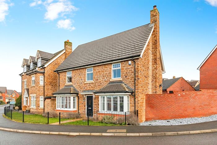 4 Bedroom Detached House For Sale In Glebe Road, Northampton, NN2