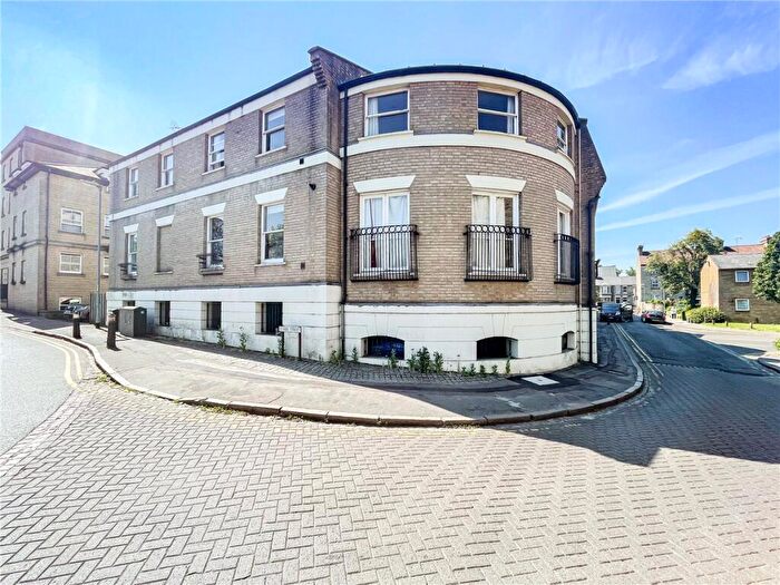 1 Bedroom Apartment To Rent In Adam & Eve Court, Adam & Eve Street, Cambridge, CB1