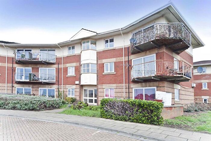 2 Bedroom Flat For Sale In Trident Close, Hartlepool, TS24