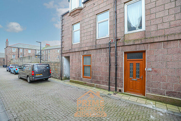 1 Bedroom Flat For Sale In B Wallace Street, Peterhead, AB42