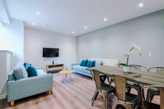 6 Bedroom House To Rent In Hunters Road, Newcastle Upon Tyne, NE2