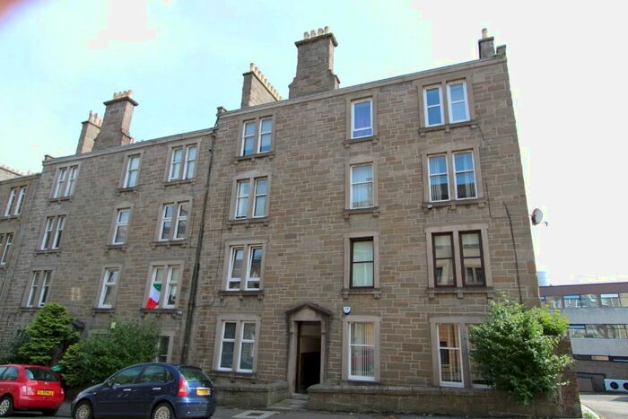 1 Bedroom Flat To Rent In Forest Park Road, West End, Dundee, DD1