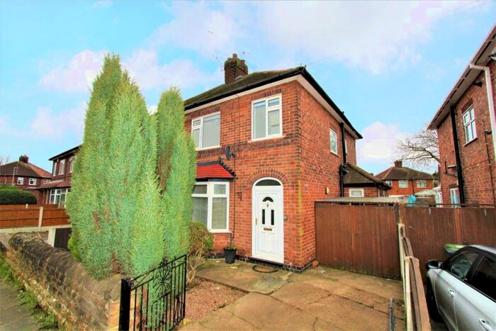 3 Bedroom Semi-Detached House To Rent In Leyton Crescent, Beeston, Nottingham, NG9