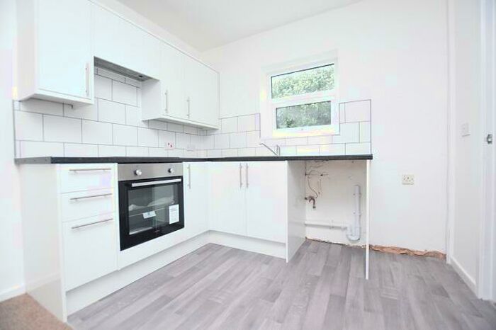 1 Bedroom Apartment To Rent In Tollgate Court, Sheffield, S3
