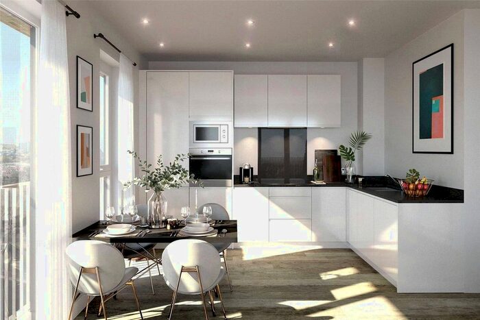 2 Bedroom Flat To Rent In Lakeside Drive, London, NW10