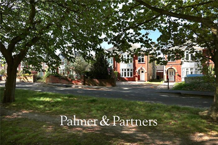 3 Bedroom Semi Detached House For Sale In Nacton Road, Ipswich, Suffolk, IP3