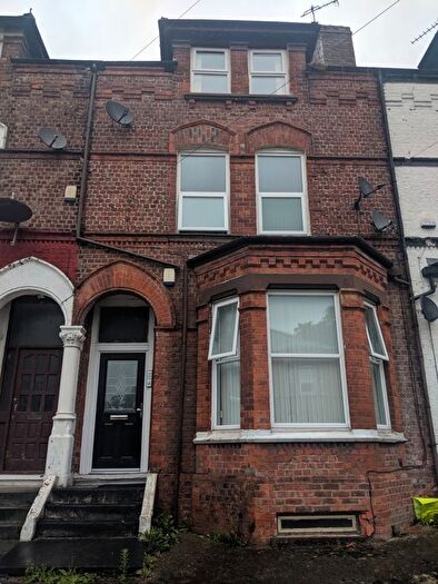 2 Bedroom Flat To Rent In , Richmond Grove, Manchester, Greater Manchester, M13