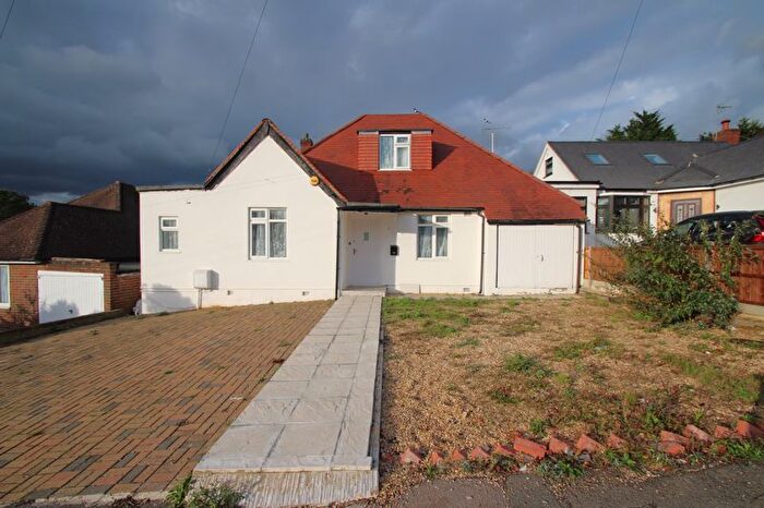 4 Bedroom Detached House To Rent In Hillside Rise, Northwood, HA6