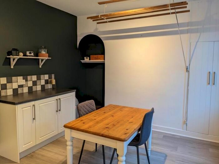 2 Bedroom Terraced House To Rent In Upper Union Street, Skipton, BD23