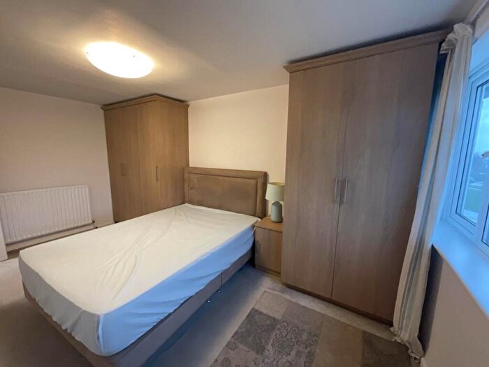 2 Bedroom Flat To Rent In Copperfield, , Chigwell, IG7