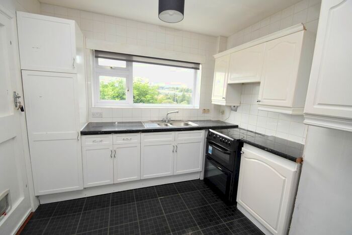 4 Bedroom Bungalow To Rent In Green Lane, Penryn, TR10