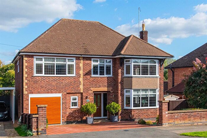 5 Bedroom Detached House For Sale In Greenbank Avenue, Kettering, NN15