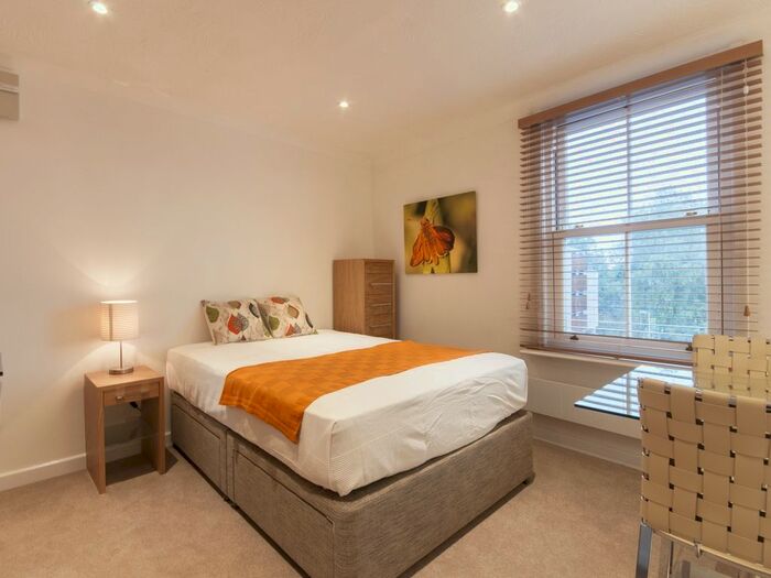 Studio To Rent In St. Clements Street, Oxford, OX4