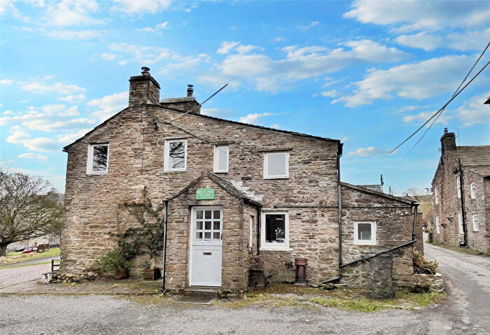3 Bedroom Semi-Detached House For Sale In Summerfield Cottage Bainbridge, Leyburn, DL8