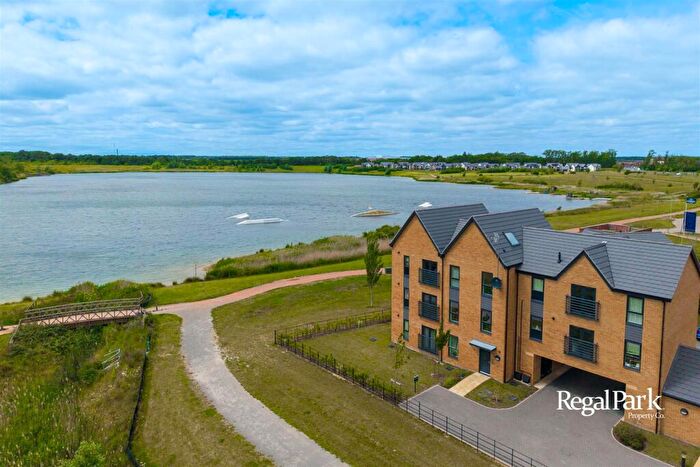2 Bedroom Apartment For Sale In Castleshaw Drive, Hampton Water, Peterborough, PE7