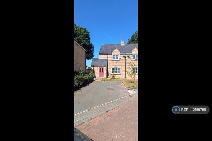 3 Bedroom Semi-Detached House To Rent In The Sycamores, Barwick In Elmet, Leeds, LS15