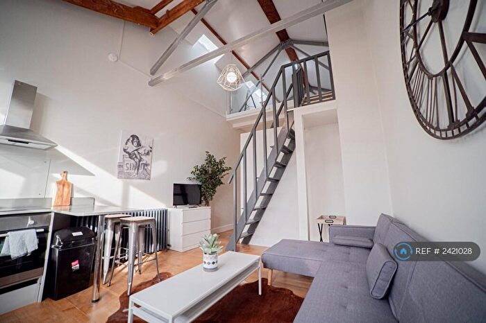 2 Bedroom Flat To Rent In Guildford Street, Luton, LU1