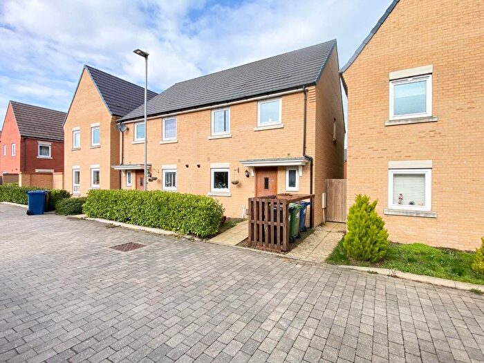 3 Bedroom Semi Detached House For Sale In Cuckoo Way, Northstowe, Cambridge, CB24