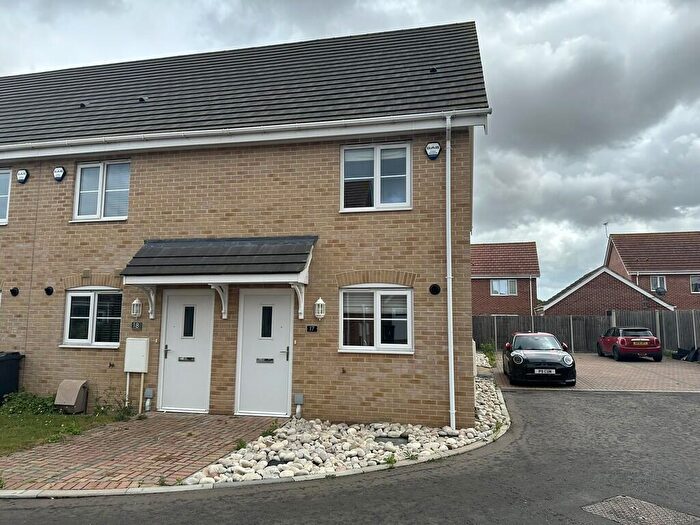 3 Bedroom End Of Terrace House To Rent In Sunflower Close, Gorleston, Great Yarmouth, NR31