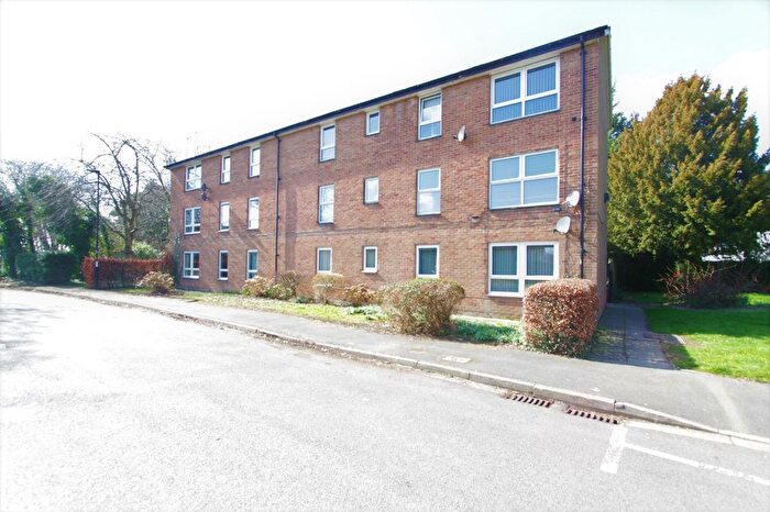 2 Bedroom Flat To Rent In James Andrew Close, Sheffield, S8