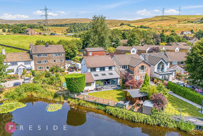 4 Bedroom Detached House For Sale In Knowl Syke Street, Wardle, Rochdale, OL12