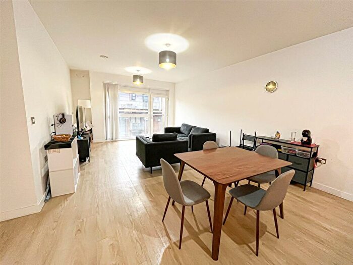 2 Bedroom Apartment To Rent In Loom Building, Harrison Street, Manchester, M4