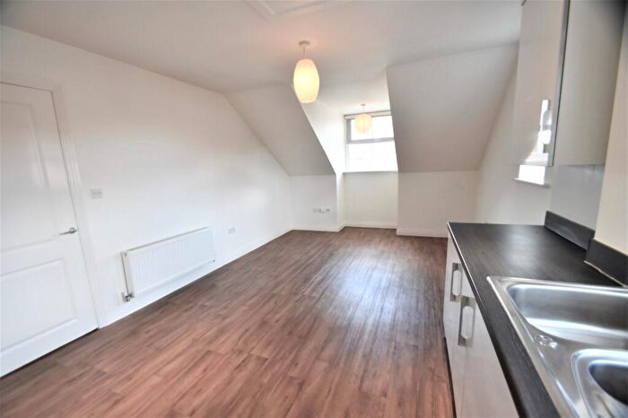 1 Bedroom Apartment For Sale In Germain Street, Chesham, Buckinghamshire, HP5