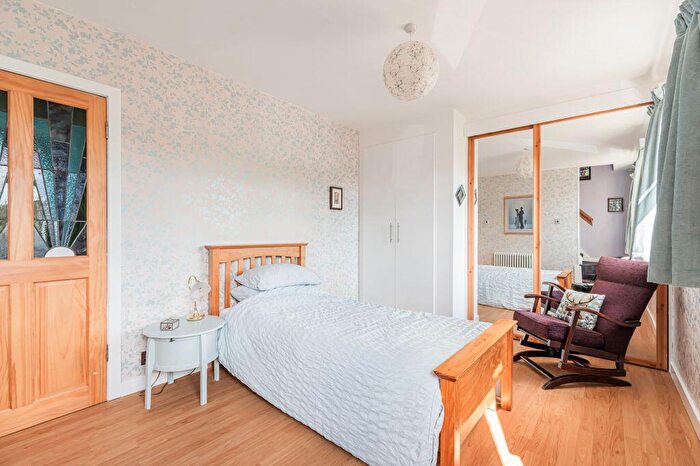 2 Bedroom Terraced House For Sale In Carrick Knowe Avenue, Edinburgh, EH12