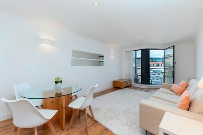 1 Bedroom Flat To Rent In Curlew Street, London, SE1