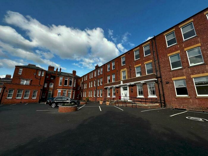 2 Bedroom Apartment To Rent In St. Marys Gate, Derby, DE1