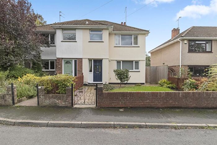 3 Bedroom Semi Detached House For Sale In Ham Lane, Bristol, BS16