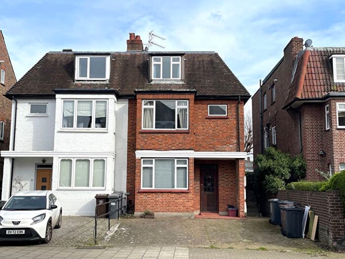 6 Bedroom Semi-Detached House For Sale In Chiswick Lane, Chiswick, W4