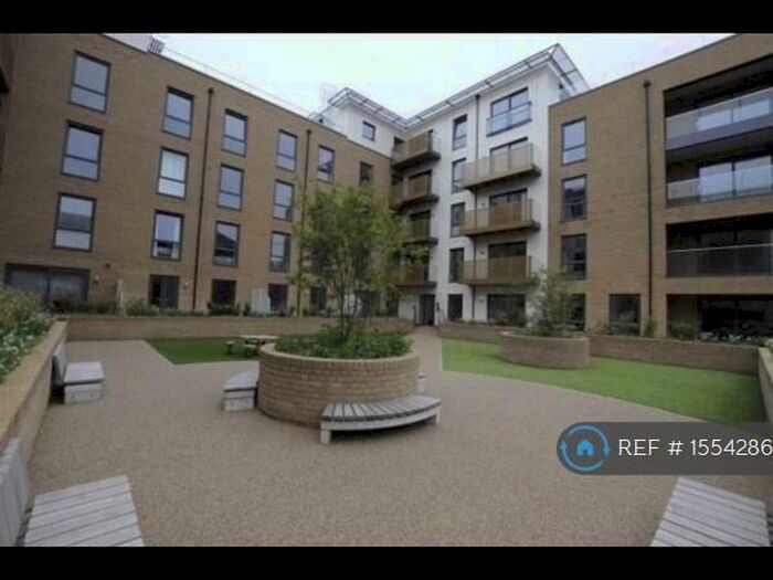 2 Bedroom Flat To Rent In Watson Heights, Chelmsford, CM1