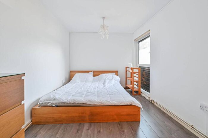 1 Bedroom Flat To Rent In Elia Street, Angel, London, N1