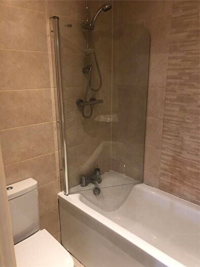 1 Bedroom Flat To Rent In Grove House, Skerton Road, M16