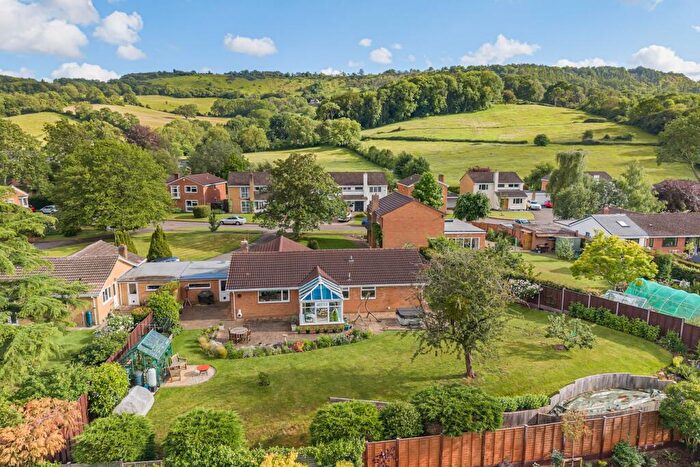 3 Bedroom Link Detached House For Sale In Hartley Close, Charlton Kings, Cheltenham, GL53