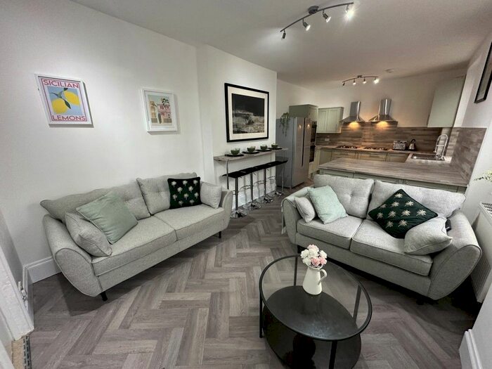 7 Bedroom Property To Rent In Armada Street, North Hill, Plymouth, PL4