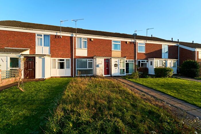 3 Bedroom Terraced House For Sale In Tamar Close, Worcester, WR5