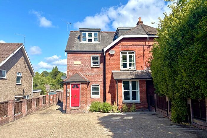 2 Bedroom Apartment To Rent In Winchester Road, Chandler's Ford, Eastleigh, SO53