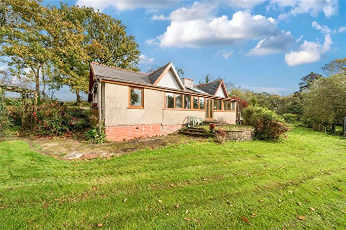 3 Bedroom Bungalow For Sale In East Worlington, Crediton, Devon, EX17