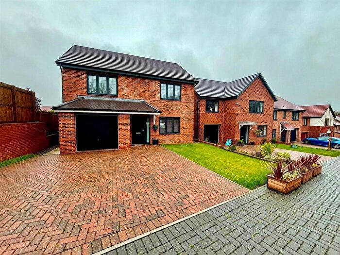 4 Bedroom Detached House For Sale In Allenson View, West Rainton, Houghton Le Spring, DH4