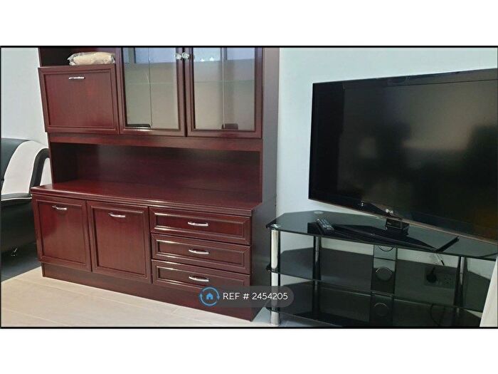 1 Bedroom Flat To Rent In Maswell Park Cresent, Hounslow, TW3