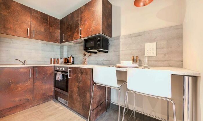 Studio To Rent In Monument House, North Street East, NE1