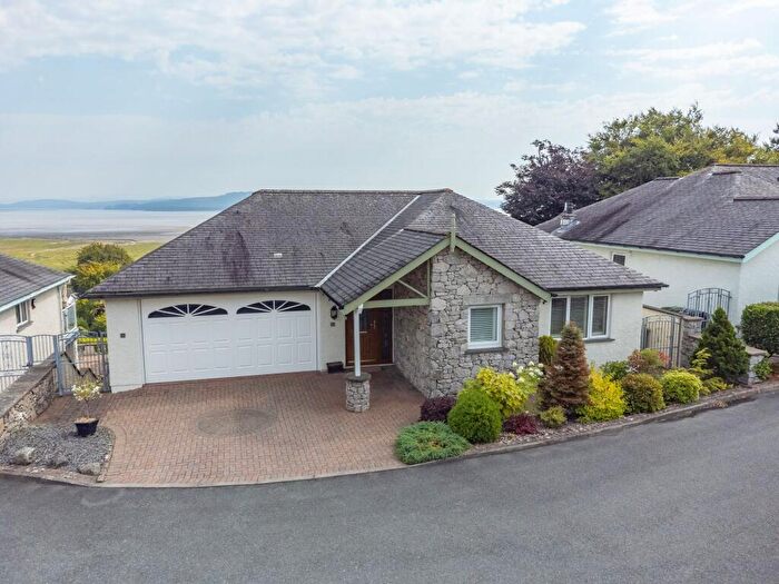 5 Bedroom Detached House For Sale In Greenacres, LA11