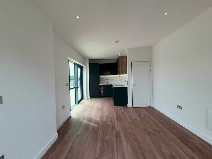 1 Bedroom Flat To Rent In Commander Avenue, Colindale, London, &# Bed Flat, NW9