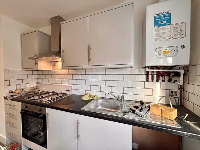 1 Bedroom Apartment To Rent In Church Hill Street, Burton-On-Trent, DE15